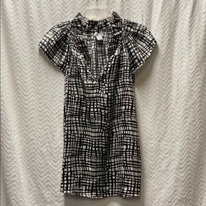 Motherhood Maternity black and white small dress